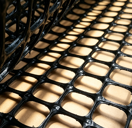 Benefits of Using Plastic Geogrid in Construction Projects