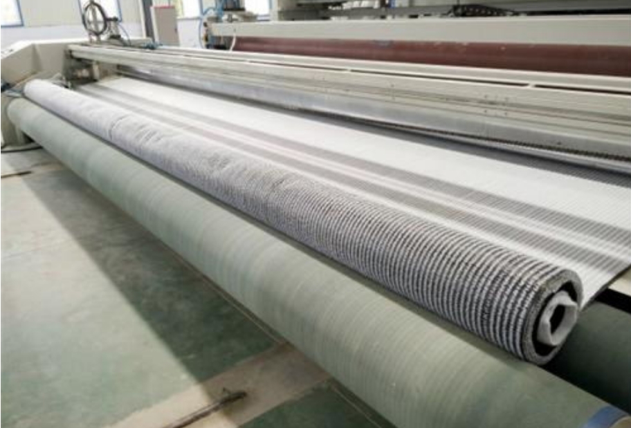 Geosynthetics-Sodium bentonite geosynthetic clay liner